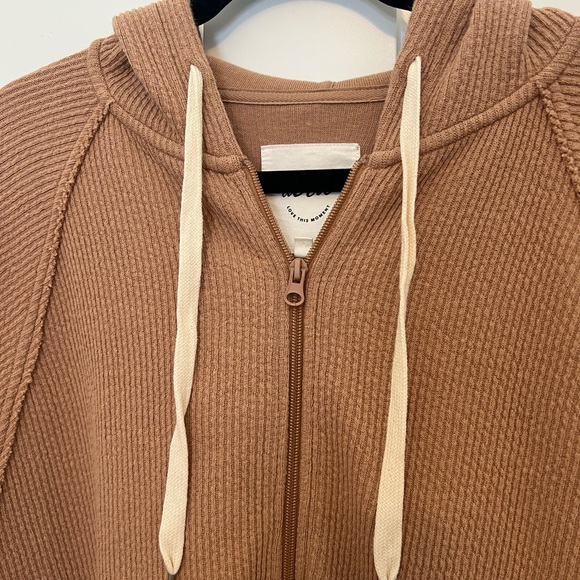 Aerie Soft Tan Oversized Zipper Sweatshirt - Picture 3 of 11